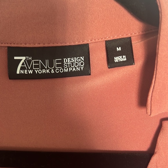 New York & Co Top - Picture 4 of 6